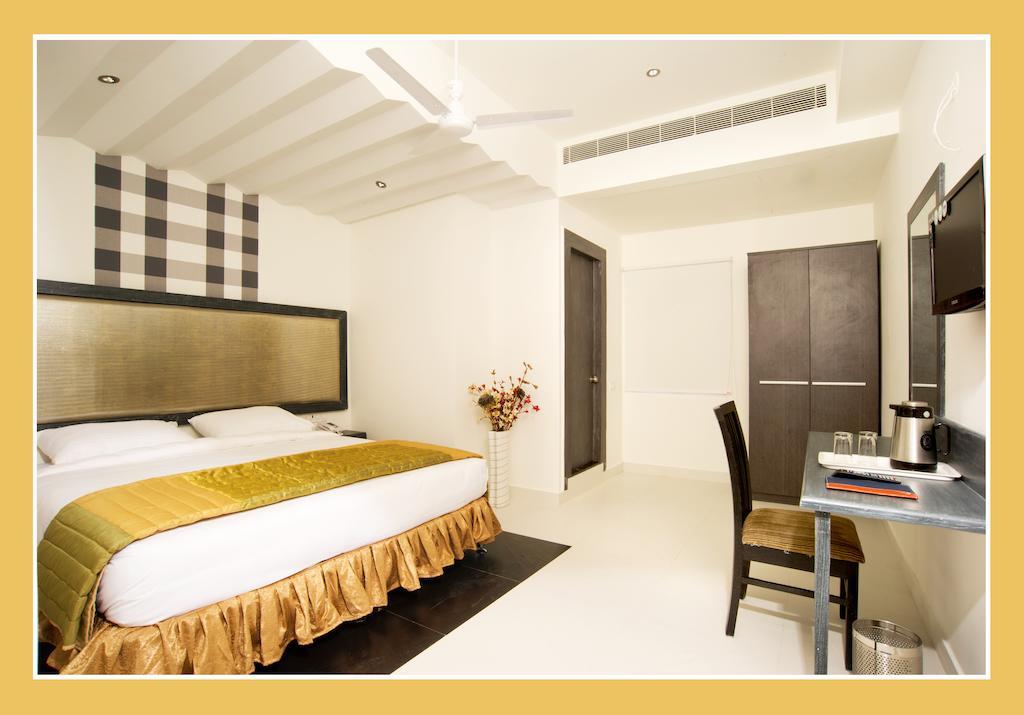 Hotel O Palak Residency Near Erragadda Metro Station Хидерабад Стая снимка