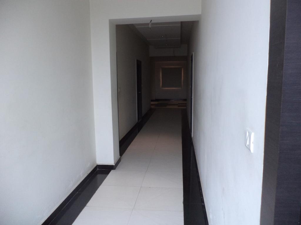 Hotel O Palak Residency Near Erragadda Metro Station Хидерабад Екстериор снимка