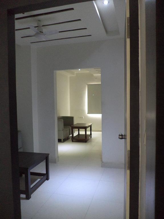 Hotel O Palak Residency Near Erragadda Metro Station Хидерабад Екстериор снимка