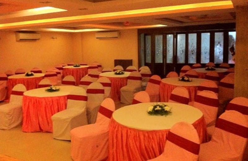 Hotel O Palak Residency Near Erragadda Metro Station Хидерабад Екстериор снимка